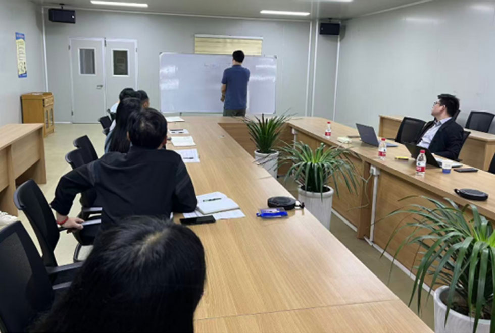 El equipo de expertos de Intertek visita Tiankang Medical para guiar la certificación CE de MDR y apoyar el desarrollo de un sistema de calidad internacional.